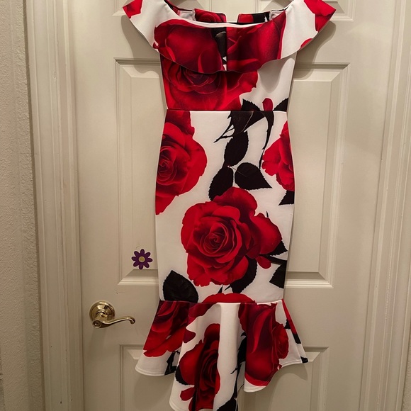 Off the shoulder midi tulip hem floral dress - Picture 3 of 4